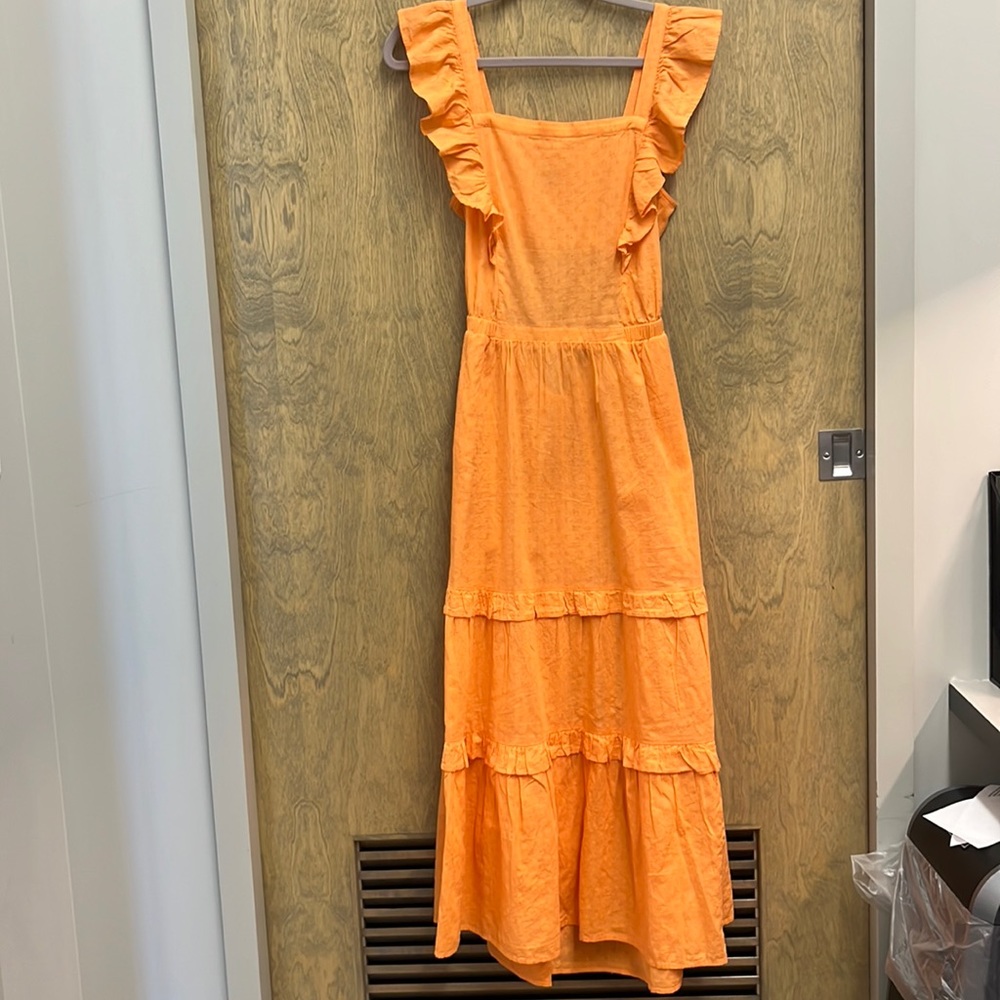 Orange dress